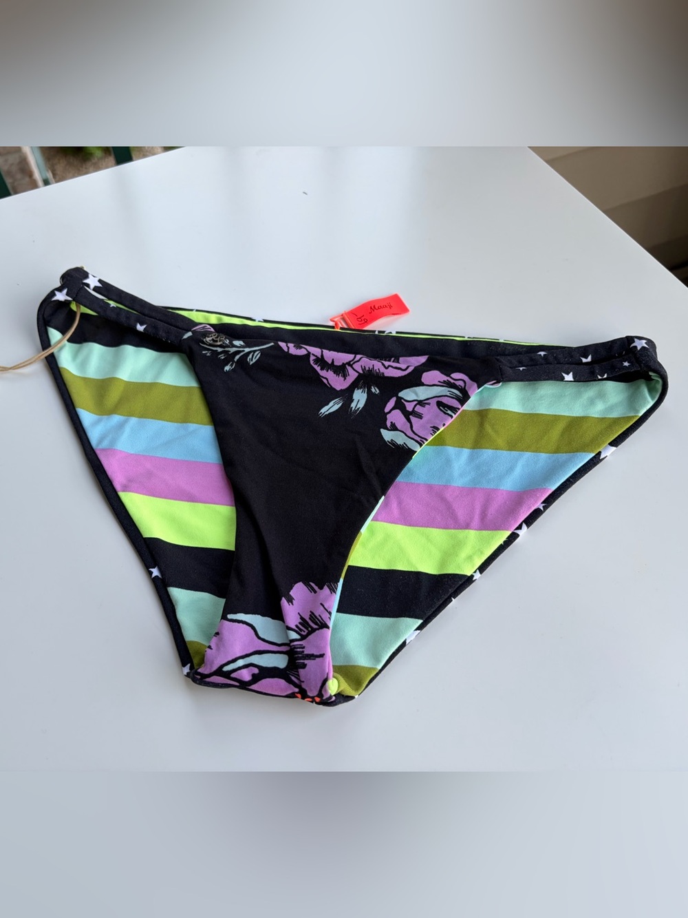 🆕🍋‍🟩🍇🫐Maaji Reversible Bikini Bottom Size M Black Floral Swim Colorful Beachwear
